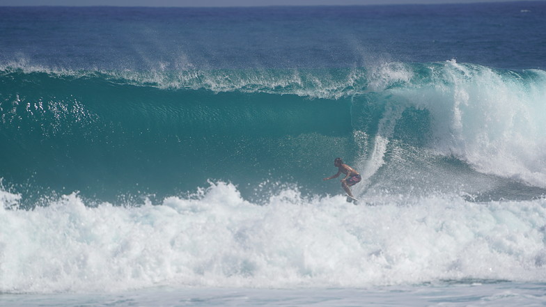 Coco Pipe surf break