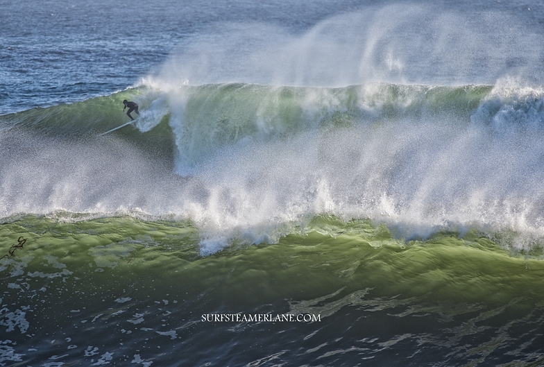 Epic surf at Middle Peak, Steamer Lane-Middle Peak