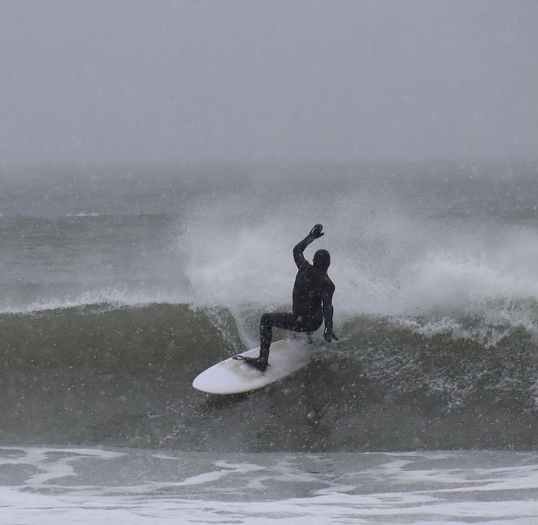 Snow, Baker s Beach