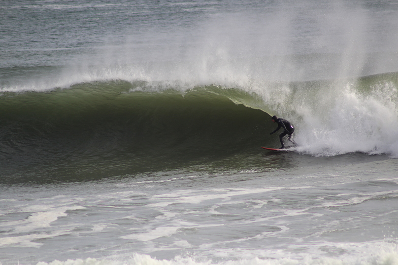 Big Surf at Fox Hill on 1/6/21, Fox Hill Point