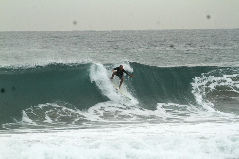 Steep drop @Chinch Jordy, El Chinchorro (Red Beach)