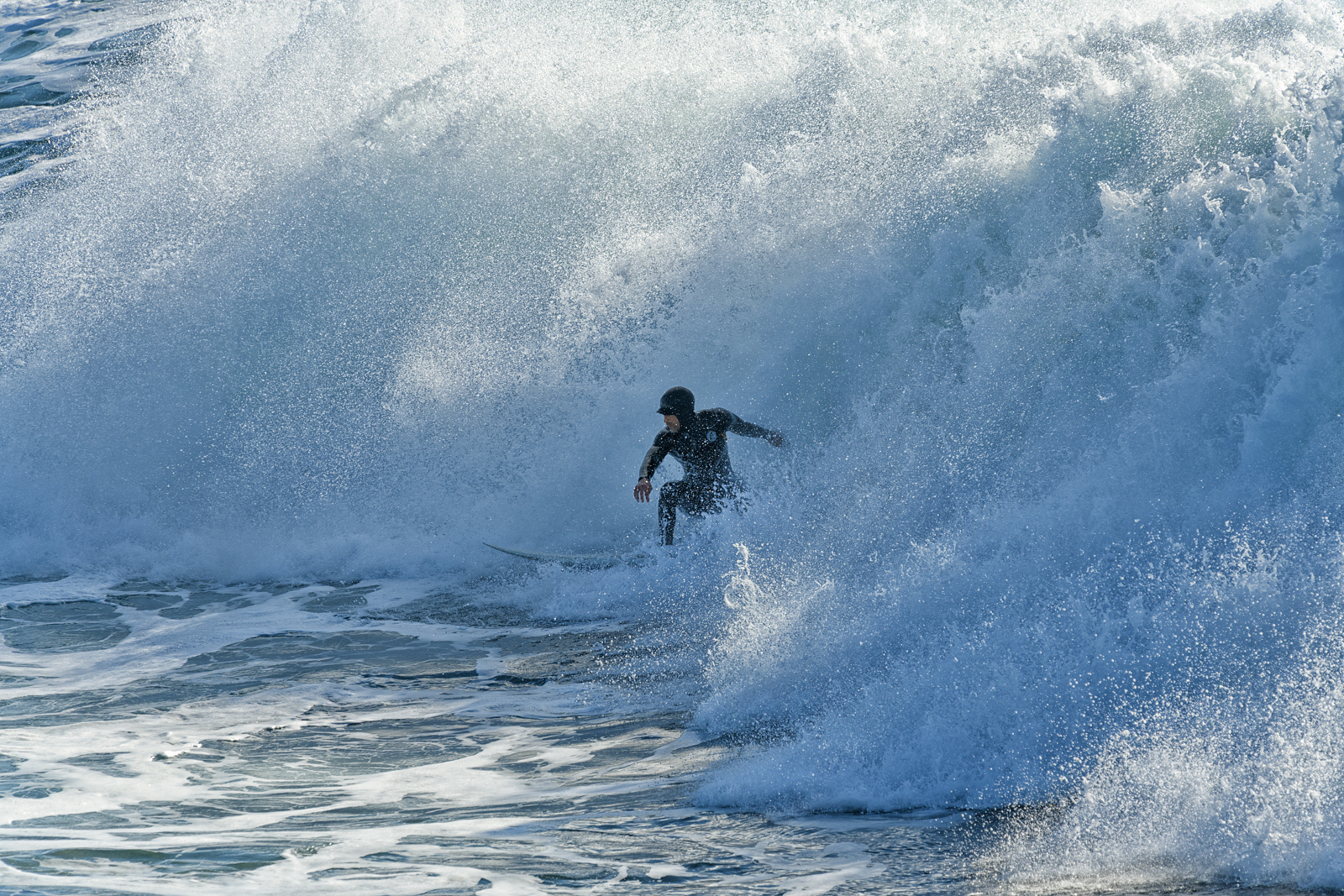 In the middle, Steamer Lane-Middle Peak