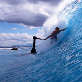 Blue Wave, Byron Bay - The Wreck