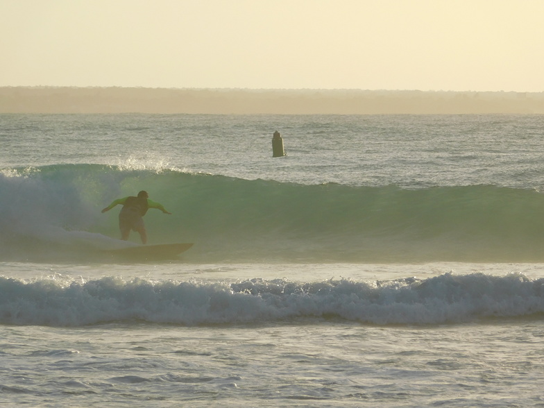 Boya izquierda GZ, La Boya