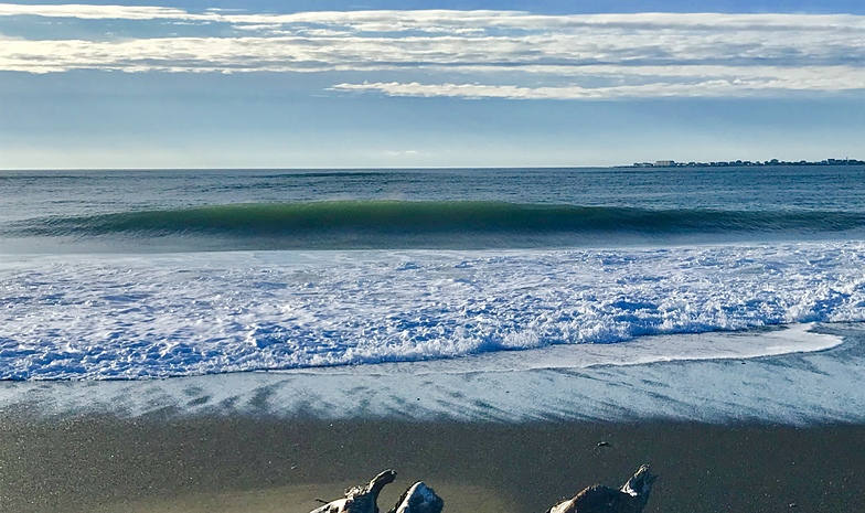 Damon Point surf break