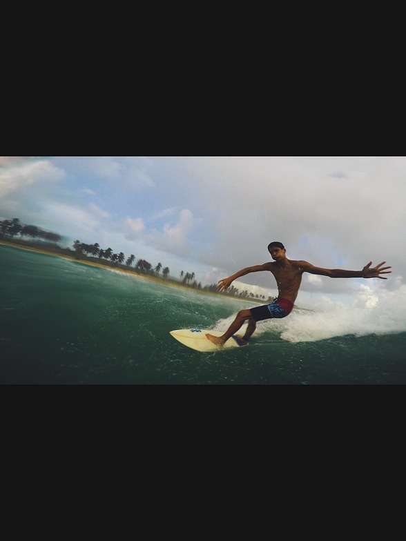 Perfect waves in macao, Playa del Macao