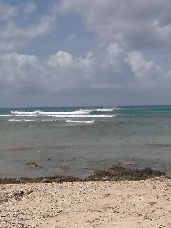 Arashi Bay Reef surf break