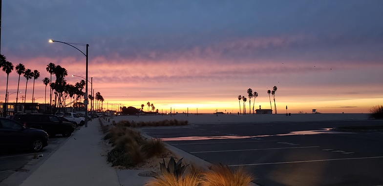 Belmont Shore, Seal Beach Pier