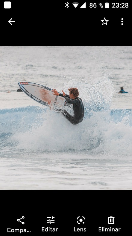 Surf en Xagò, Playa de Xago