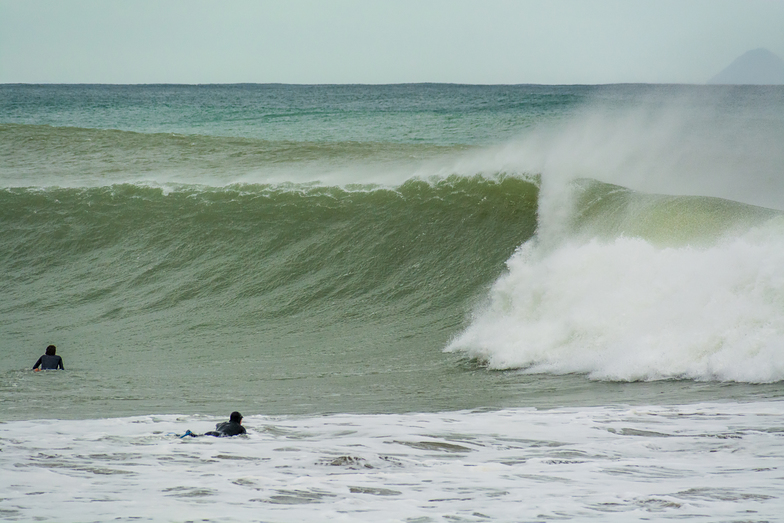 Rolling down the point, Hawai River