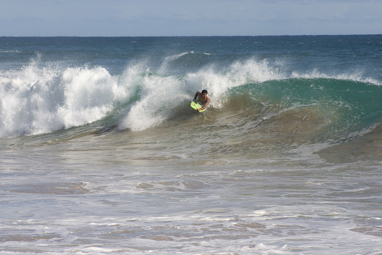 Brenneckes surf break