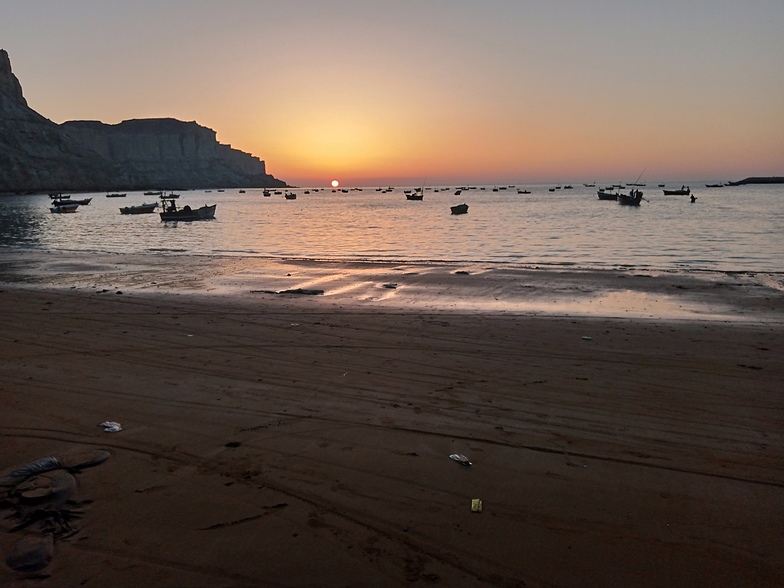 west beach Gwadar, Gwadar West