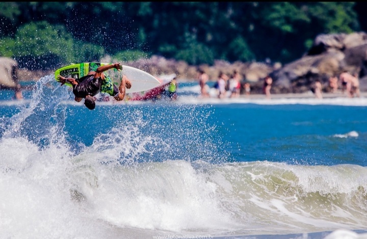 Gentil Fortes, Praia Branca