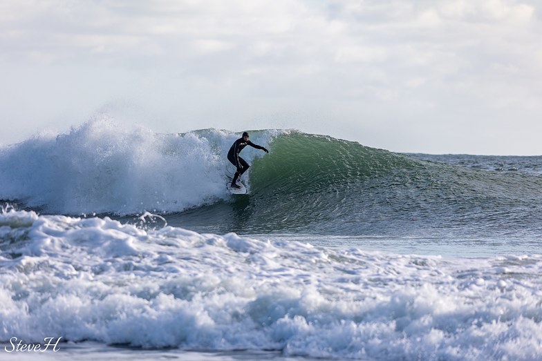 Broadhaven South surf break