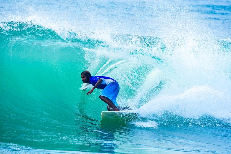 Puri Beach surf break