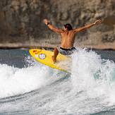 Malta Surf School Surf Coach Valerio, Ghajn Tuffieha
