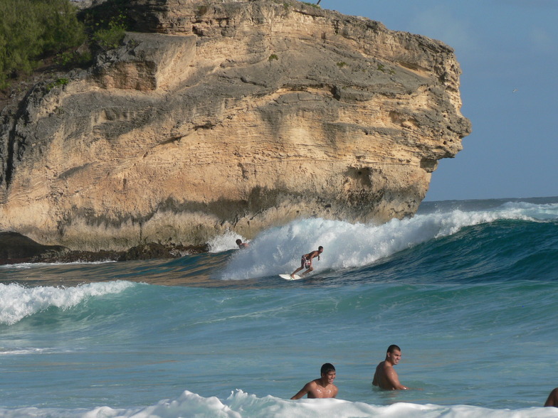 Shipwrecks - Hyatt Beach surf break