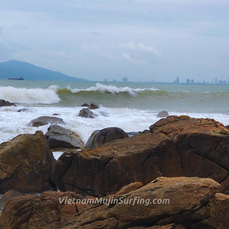 Nam O Point surf break