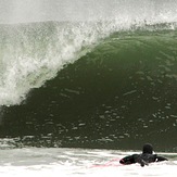 Rough surf Manasquan, Manasquan Inlet