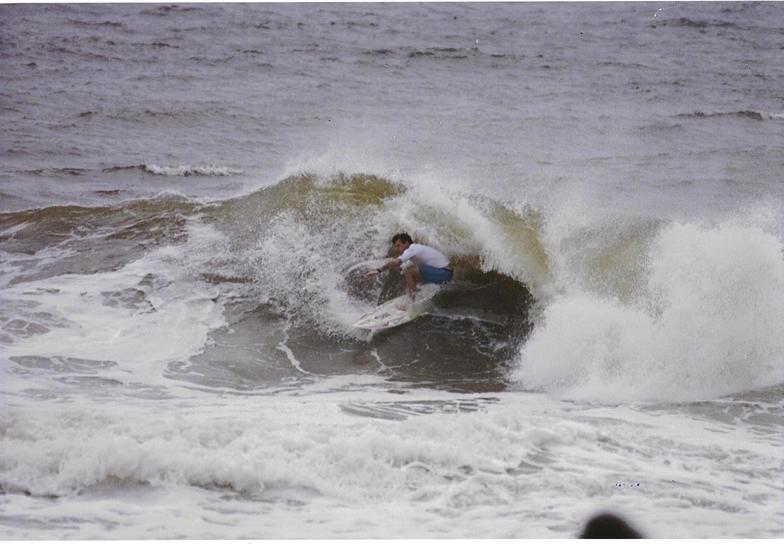 Pre Hurricane Surf Pelican Watch    MP