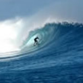 Fiji surfing Cloudbreak