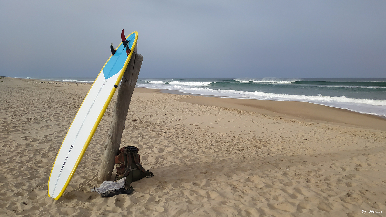 Ciel voilé et houle longue de 15 sec de période, Le Porge