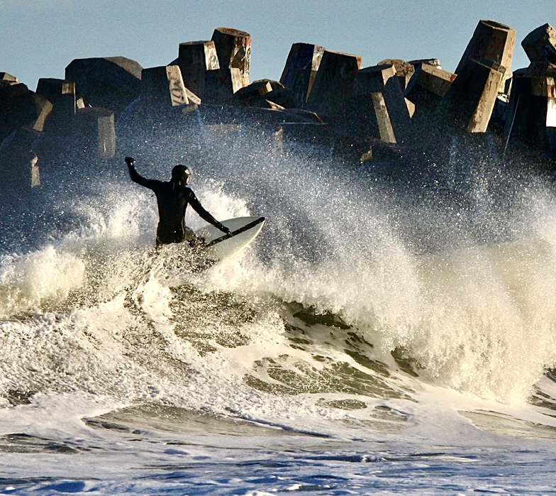 Manasquan Inlet surf break