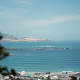 Sets in Lyall Bay