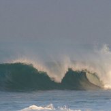 Glassy barrels, Monterrico