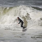 Surfeando en Zurriola, Playa de Gros