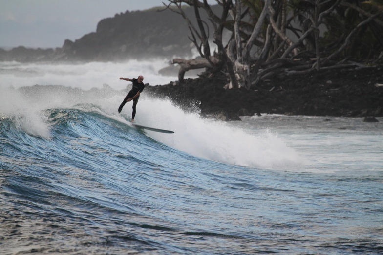 Pohoiki surf break