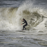 Surfeando en Zurriola, Playa de Gros