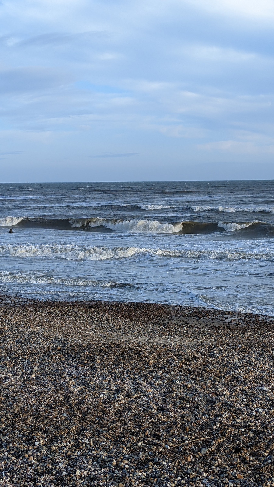 East Littlehampton on a spring SW windswell 