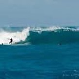 robinho  na onda de becksaid pra esquerda  surfista local das urnas.pasando na seção  da urca da Conceição, Urca da Conceicao