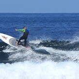 Sup surfing Hierro
