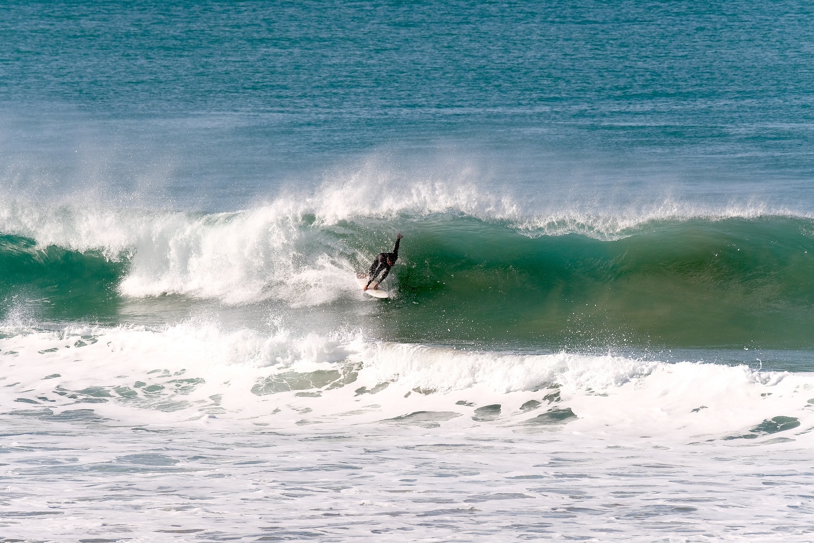 Lovely morning, Wainui Beach - Whales