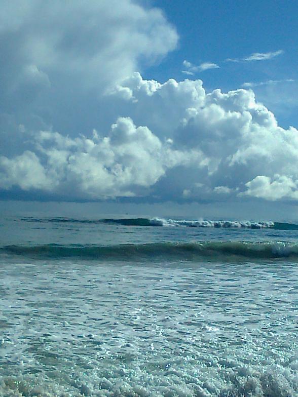 Artificial reef surf break