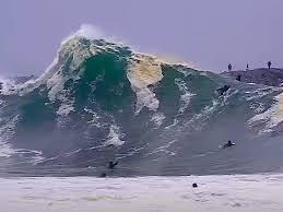 FIRING COTT, Cottesloe Beach