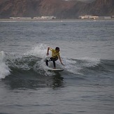 Surfer: Oscar Berckemeyer, Cerro Azul