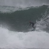 Surfs up, Victoria Bay