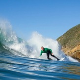 Surfs up, Victoria Bay