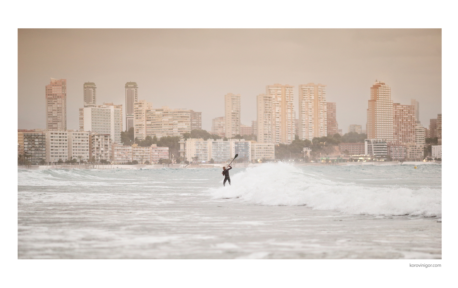 igor korovin sport, Derecha de la Cala