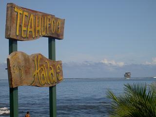 Teahupoo Morea French Polynesia 2006