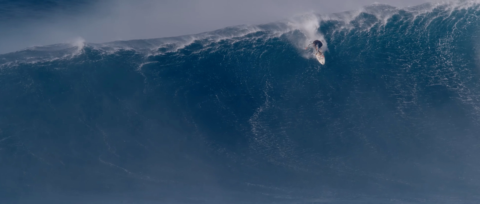 Albee Layer getting the wave of the day, Peahi/Jaws