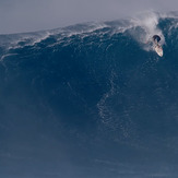 Albee Layer getting the wave of the day, Peahi/Jaws