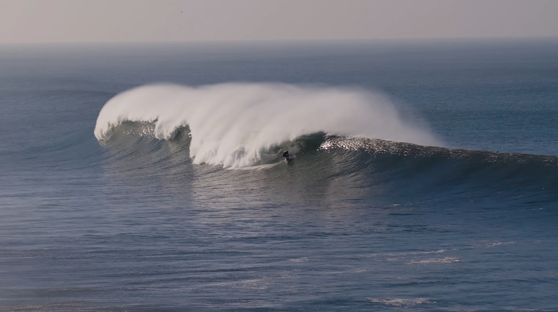 Epic clean surf at Ocean Beach. Offshore.