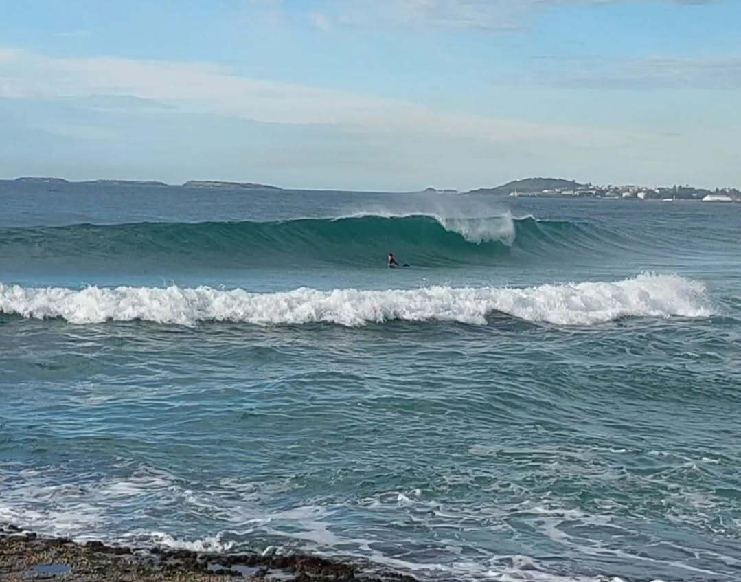 Fun little waves., Wollongong South Beach