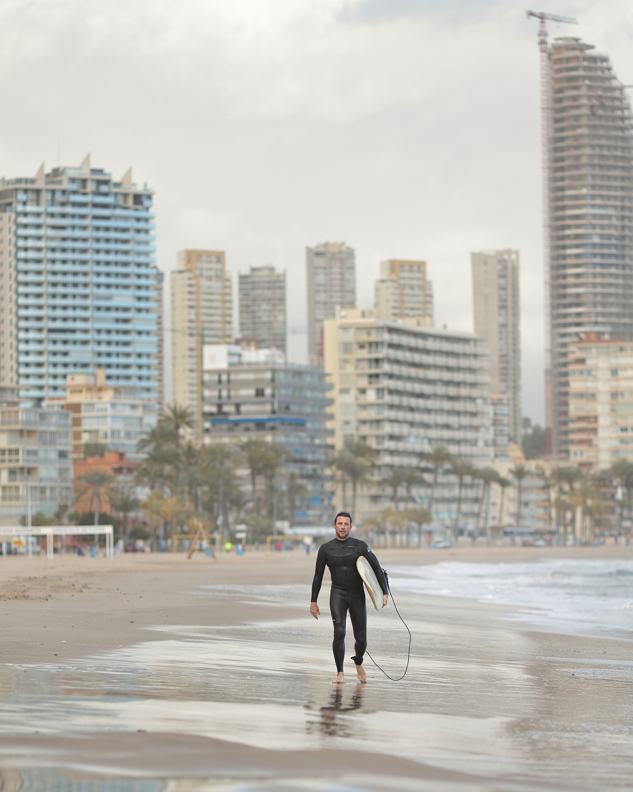 surfing en  Benidorm. korovinigor.com, Puerto Benidorm