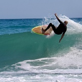 BACKSIDE SURF CLUB, Molino de Papel