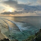 Balangan Beach Solid Set Waves